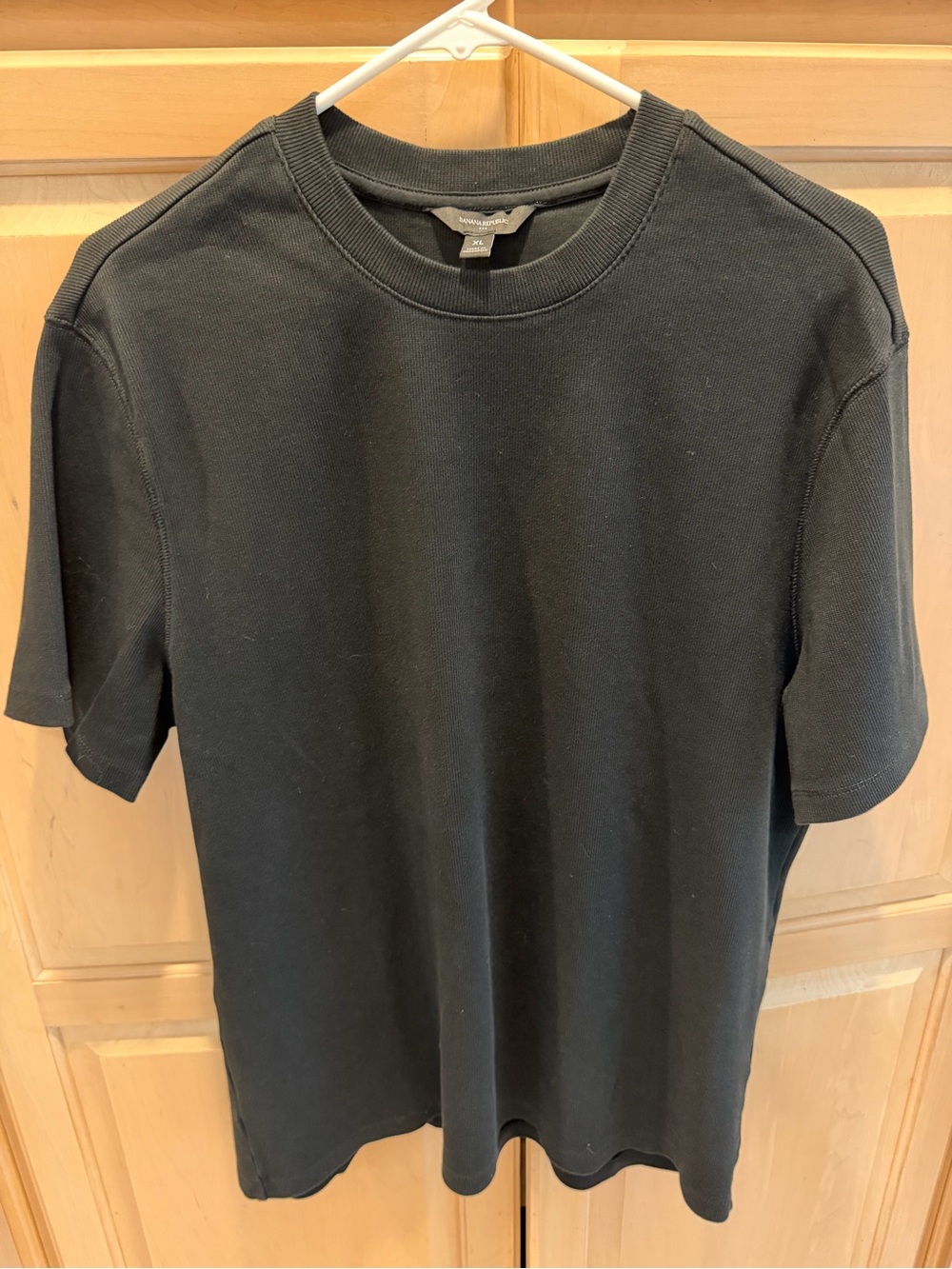 Banana Republic Black Short Sleeve Crew Tee XL